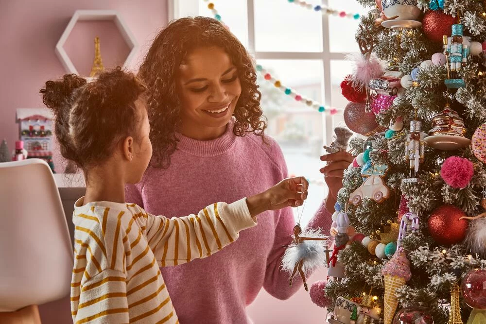 For Living Fabric Battery-operated Christmas Decoration Gnome, Pink, 14-in - Image 3