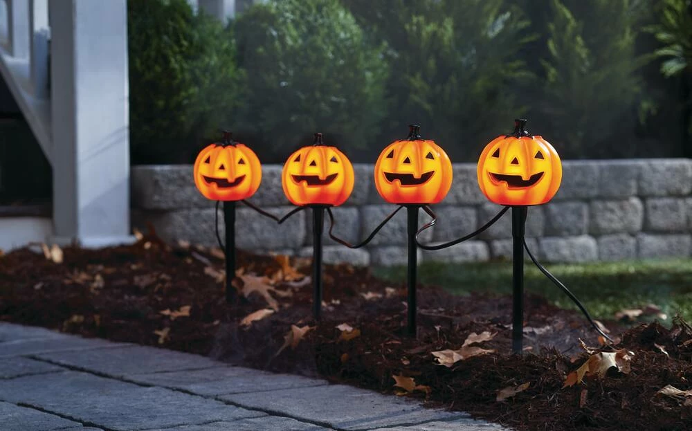 For Living Pumpkin Lawn Stakes Kit With LED Lights For Halloween Decor, Black, 14-in, 4-pc - Image 2