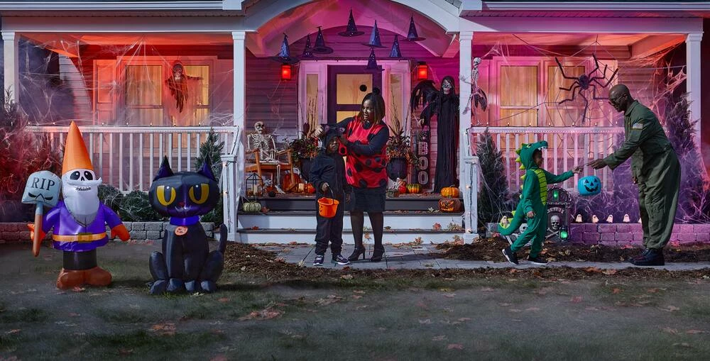 For Living Big Spider With 60-in Web Kit, Outdoor Scary Halloween Decorations, Grey, 2-pc - Image 2