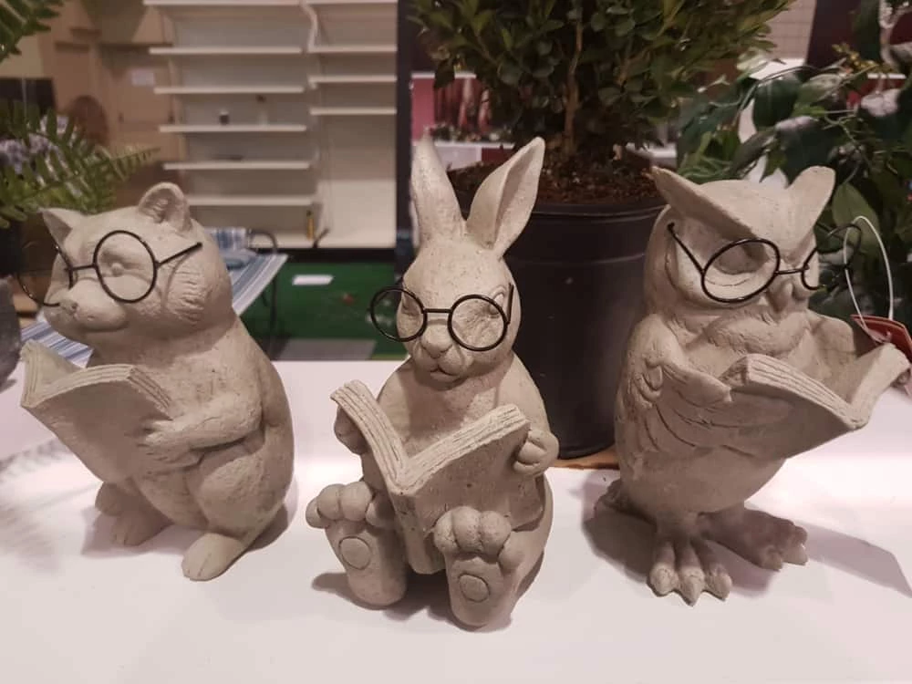 For Living Reading Animals With Glasses Statue & Lawn Ornament, 7.48 In, Assorted - Image 4